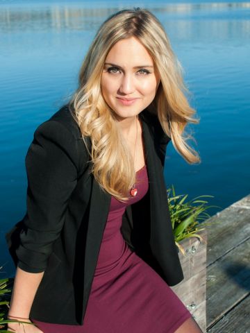 Роксана Вип Стройная Модель Змеинка